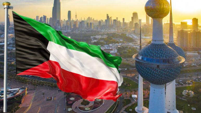وقف قرارات التعيين والترقية والنقل في الكويت